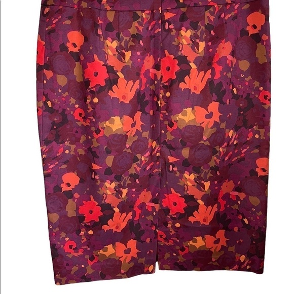 Ann Taylor Loft Multicolor Burgundy Pink Floral Straight Pencil Skirt tall - Picture 12 of 13